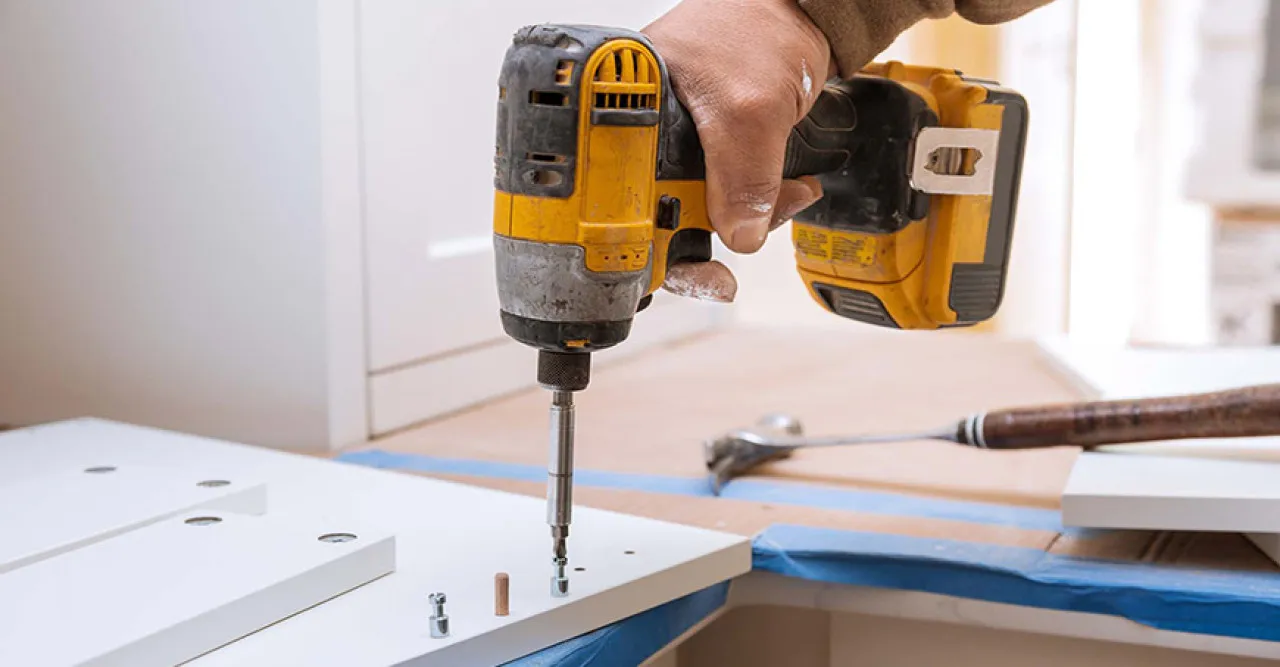 Furniture assembly
